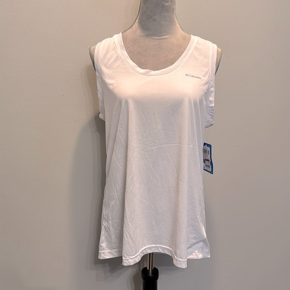 Columbia Omni wick sleeveless white tank NWT L